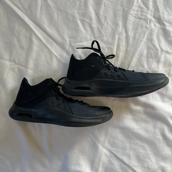 Nike Other - Nike Air Versitile III Men's Green & Black Basketball Shoes Size 8 (AO4430 002)
